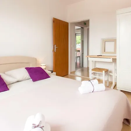 Two Bedroom Apartment With A Sea View & A Balcony Dubrovnik Exterior foto