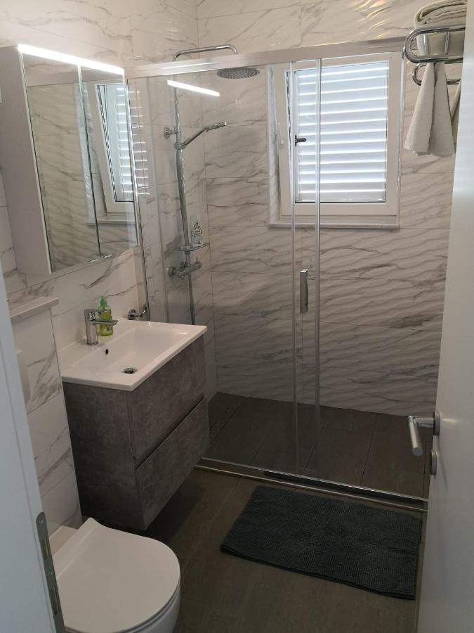 Two Bedroom With A Sea View & A Balcony Apartamento